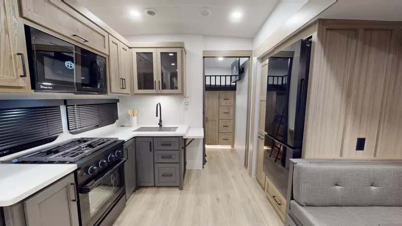 R374DBH Floorplan Main Room