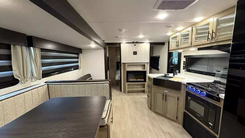 26DBHBL Floorplan Main Room